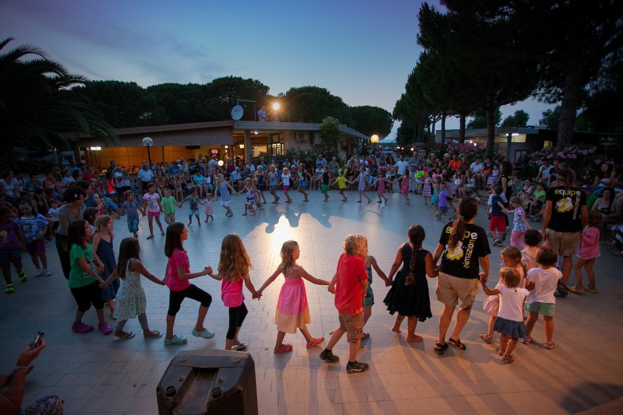 Camping Village Mareblu Marina di Cecina Eksteriør billede