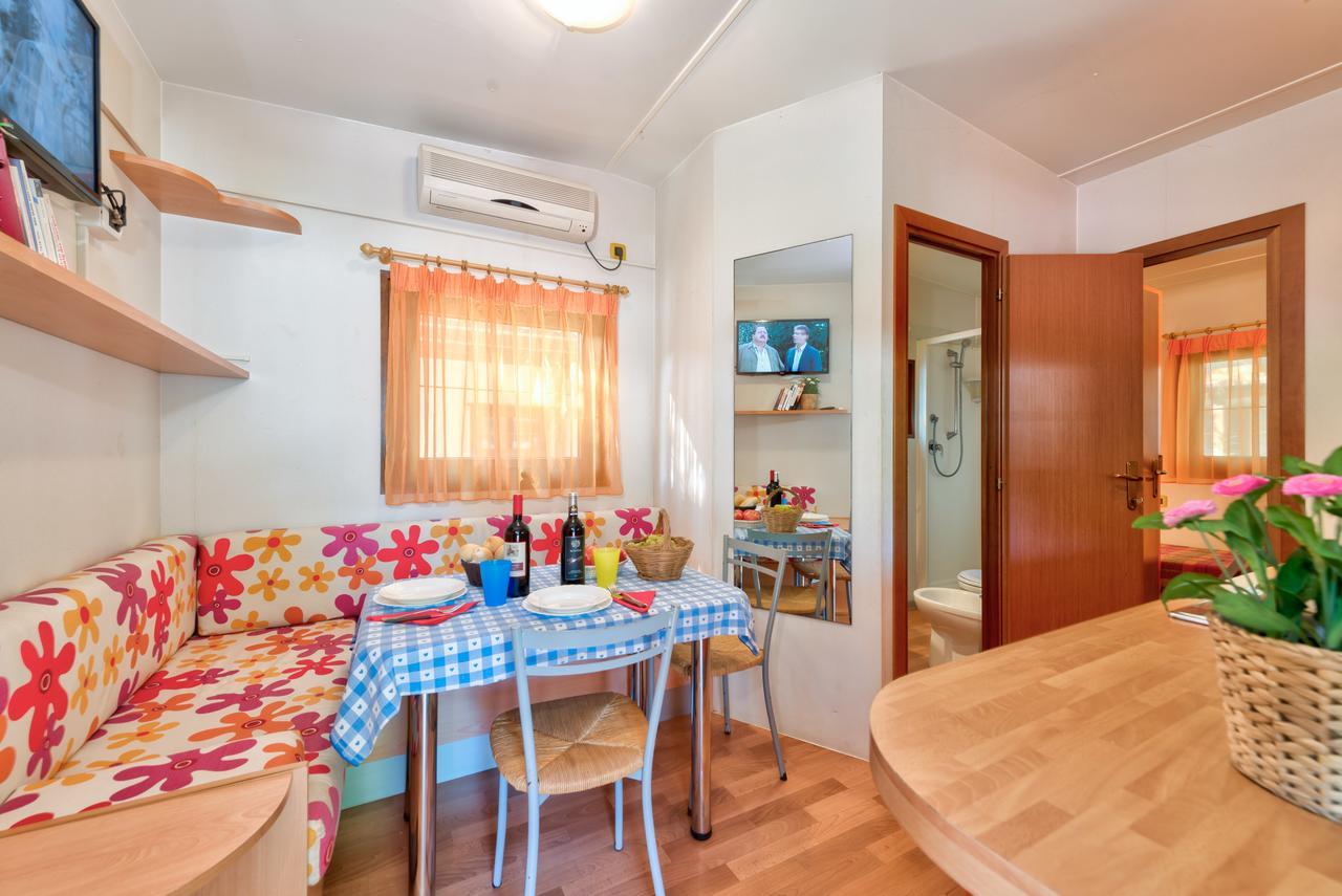 Camping Village Mareblu Marina di Cecina Eksteriør billede