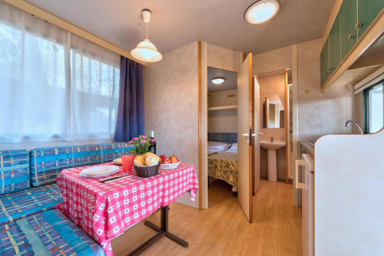 Camping Village Mareblu Marina di Cecina Eksteriør billede