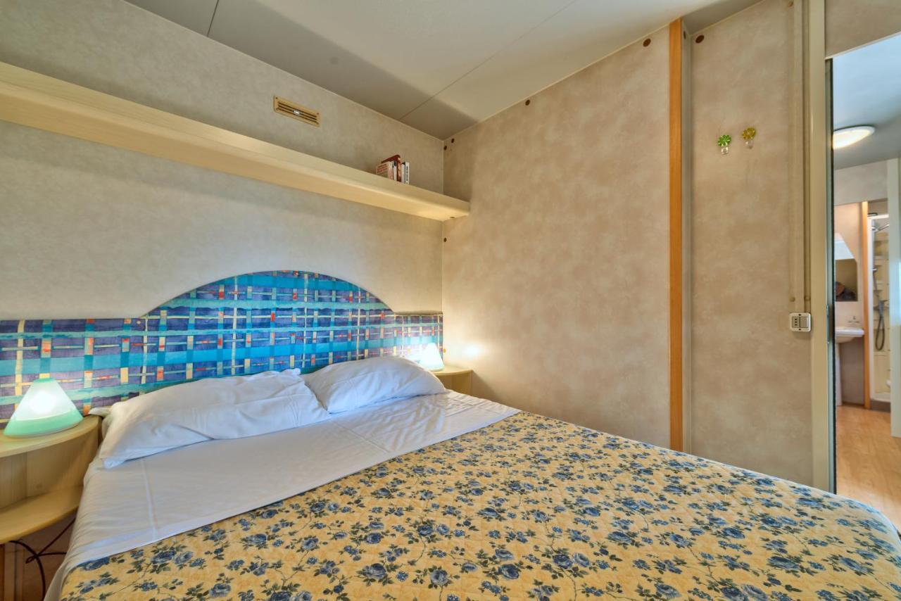 Camping Village Mareblu Marina di Cecina Eksteriør billede