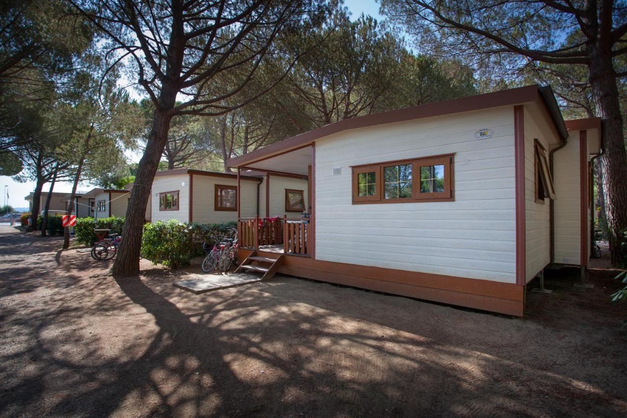 Camping Village Mareblu Marina di Cecina Eksteriør billede