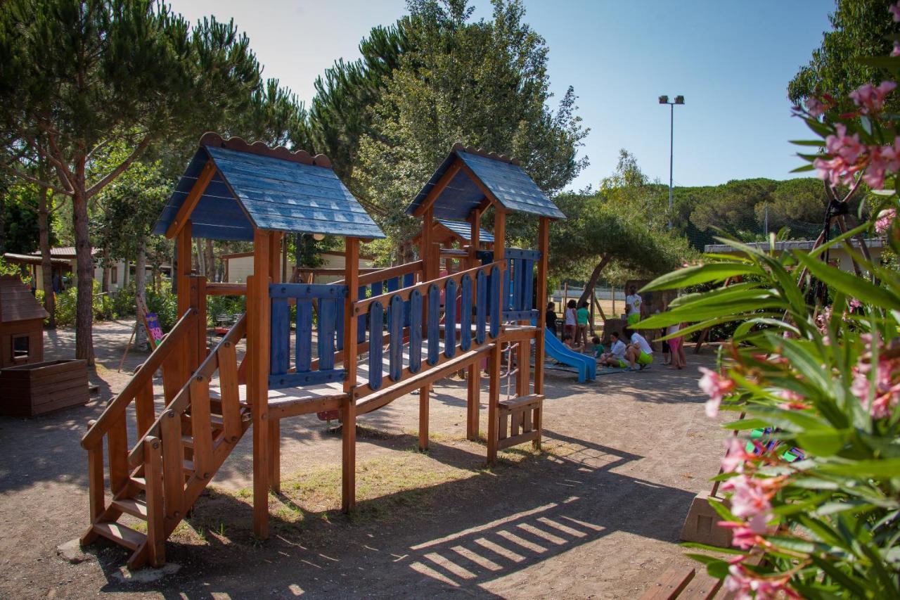 Camping Village Mareblu Marina di Cecina Eksteriør billede